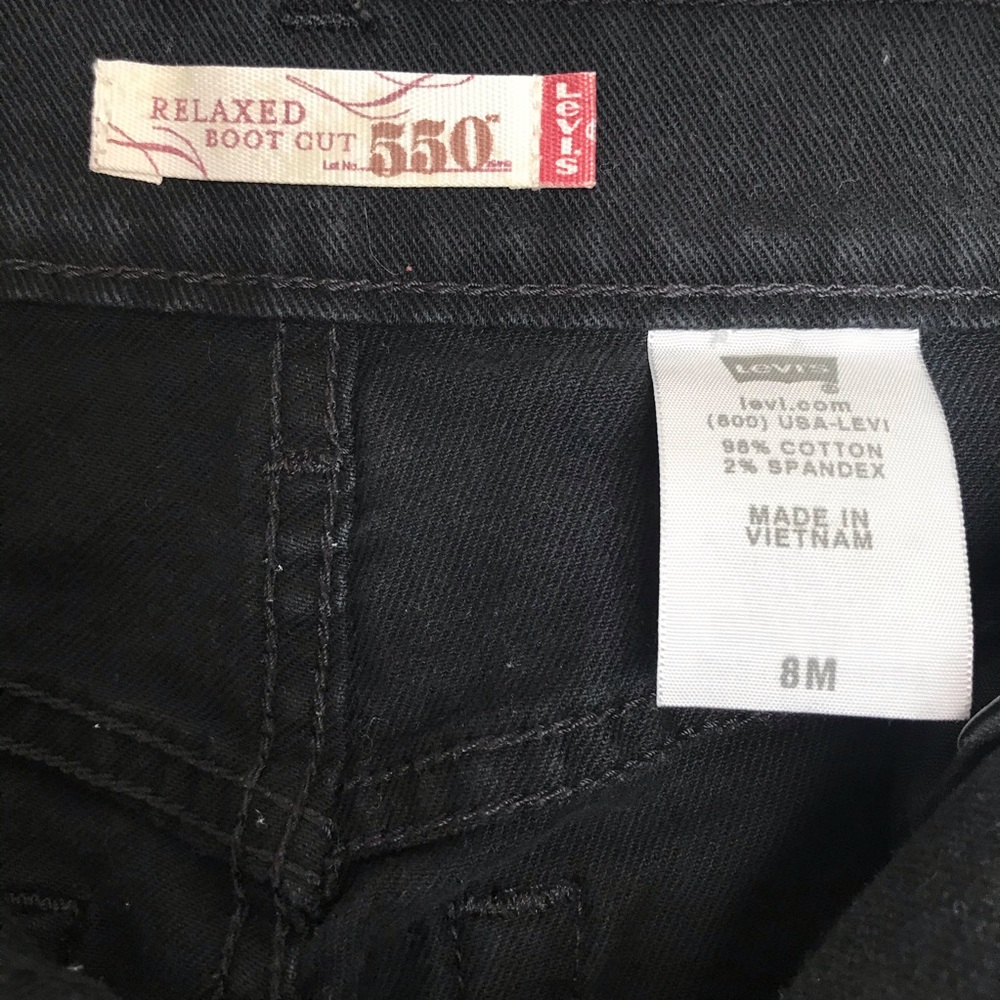 Vintage 90’s Levi’s 550 Black Jeans - Picture 4 of 4